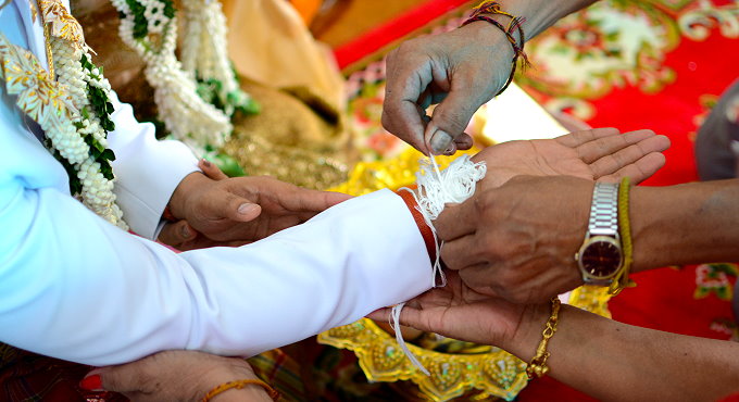 wedding traditions